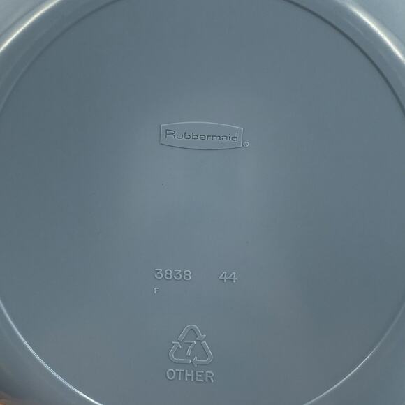 14 Rubbermaid Melamine Melmac 8” Dinner Salad Lunch Plate 3838 Assorted Blues - Picture 7 of 12